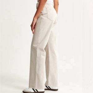 Abercrombie & Fitch The Loose High Rise Jean Bone Off white Womens Plus 18S NEW